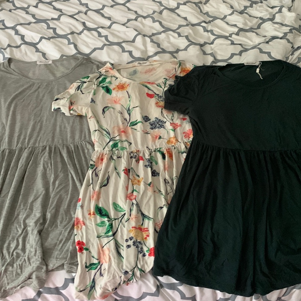Set of 3 Bearland maternity shirts